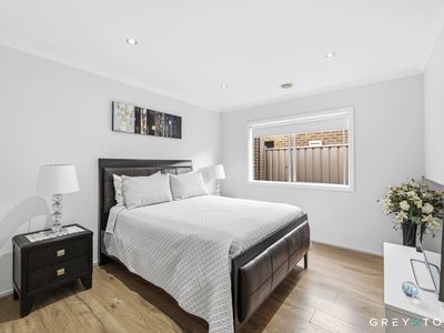 53 Orbis Avenue, Fraser Rise