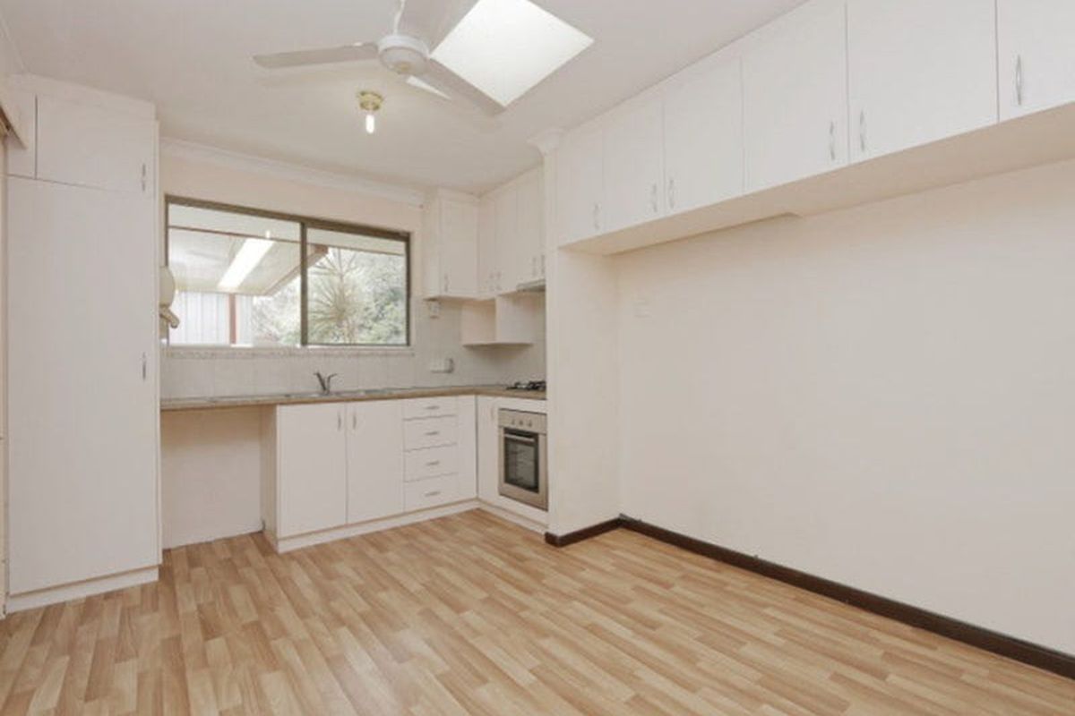 10 Ullswater Place, Balga