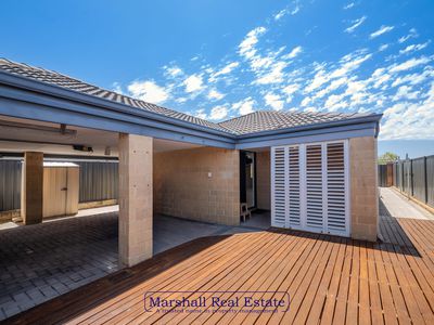 1 Willard Cct, Banksia Grove