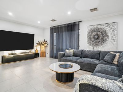 15 Cordite Circuit, Byford
