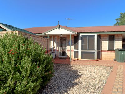 10/2 Limpet Crescent, South Hedland