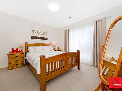 19 / 98 Henry Kendall Street, Franklin