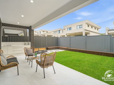 6 Bellevue Street, Riverstone