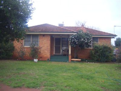 39 Yulong Street, Dubbo
