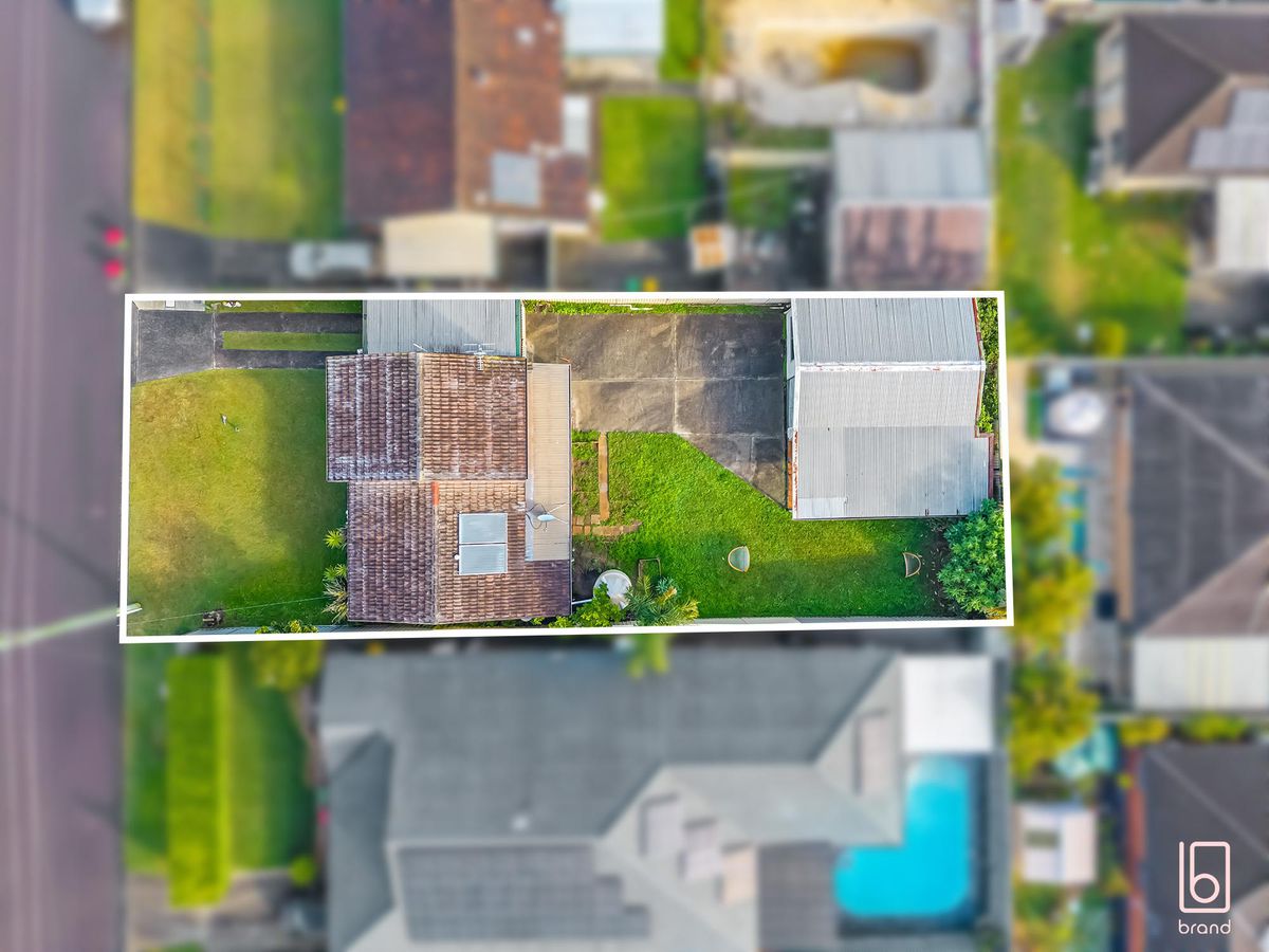 58 McKellar Boulevard, Blue Haven