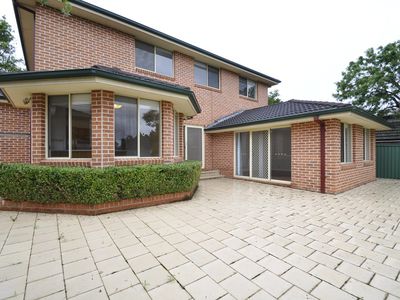 19 Downing Street, Epping