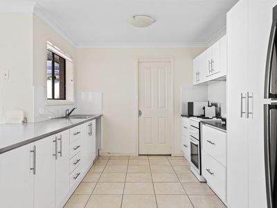 22 Leigh Crescent, Ulladulla