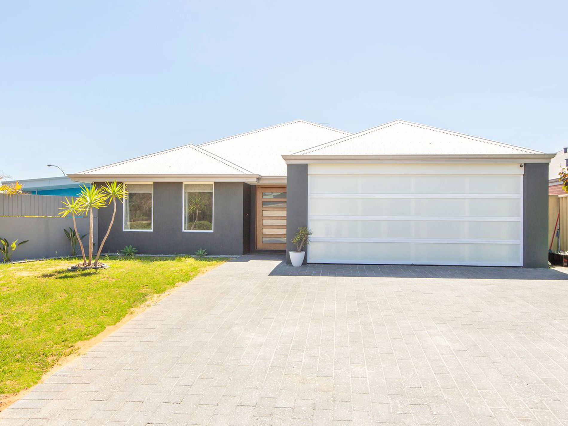 11 Kambany Approach, Dalyellup