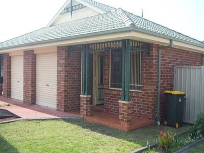 2 / 52 Kruger Avenue, Windang