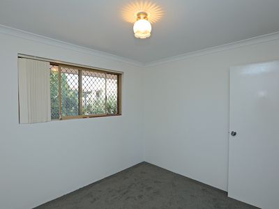 2/27 Drabble Road, Scarborough