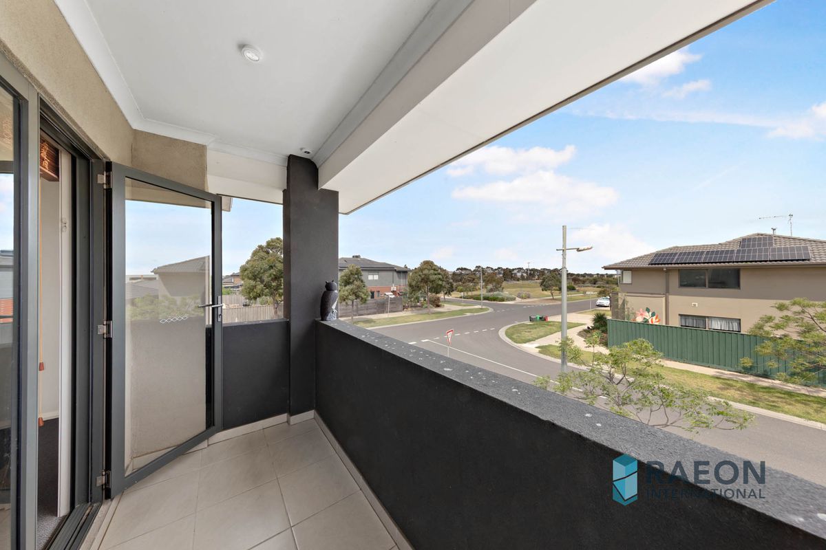2 Hayward Street, Point Cook