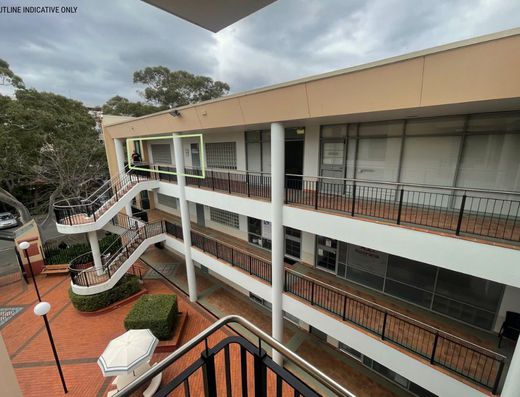 Light-Filled Commercial/Medical Suite - Steps to Westfield & Train Station