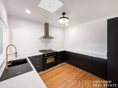 25 Harriett Street, Horsham