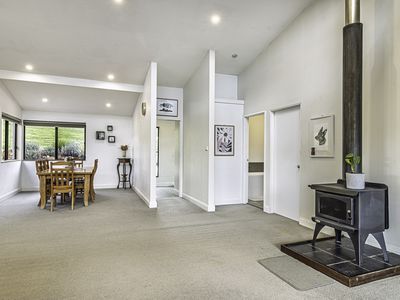 8432 Channel Highway, Cradoc