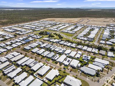 5 Mayflower Street, Burdell