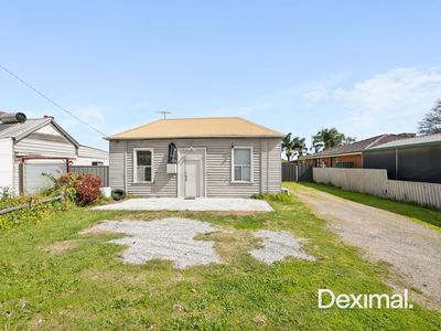 213 Sevenoaks Street, Cannington