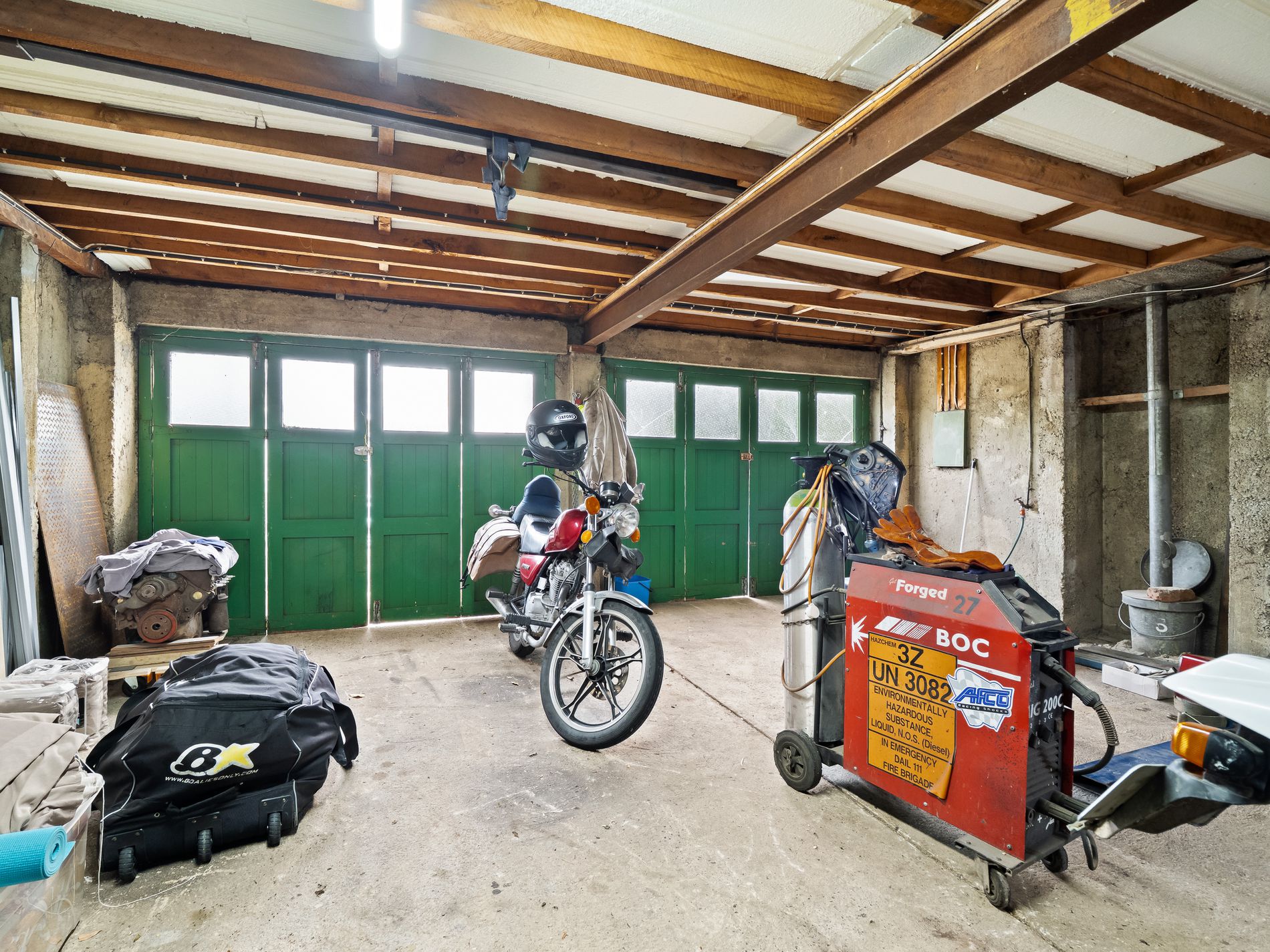 15 Middleton Road, Kew