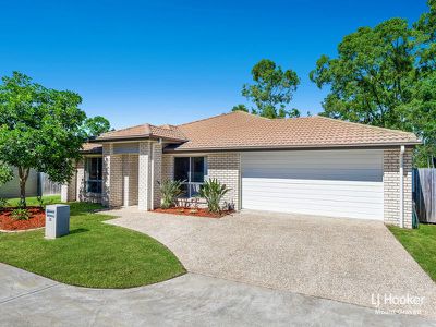 33 Wattle Place, Gumdale