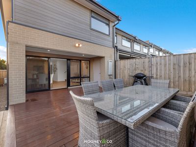 9 Opera Walk, Junction Village