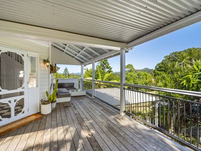 1 Tongarra Drive, Ocean Shores