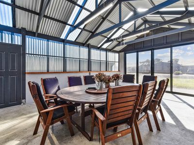 1 SMITH STREET, Southend