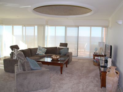 801 / 50-54 North Street, Forster
