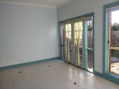 Unit 2 / 340 Morris Road, Hoppers Crossing
