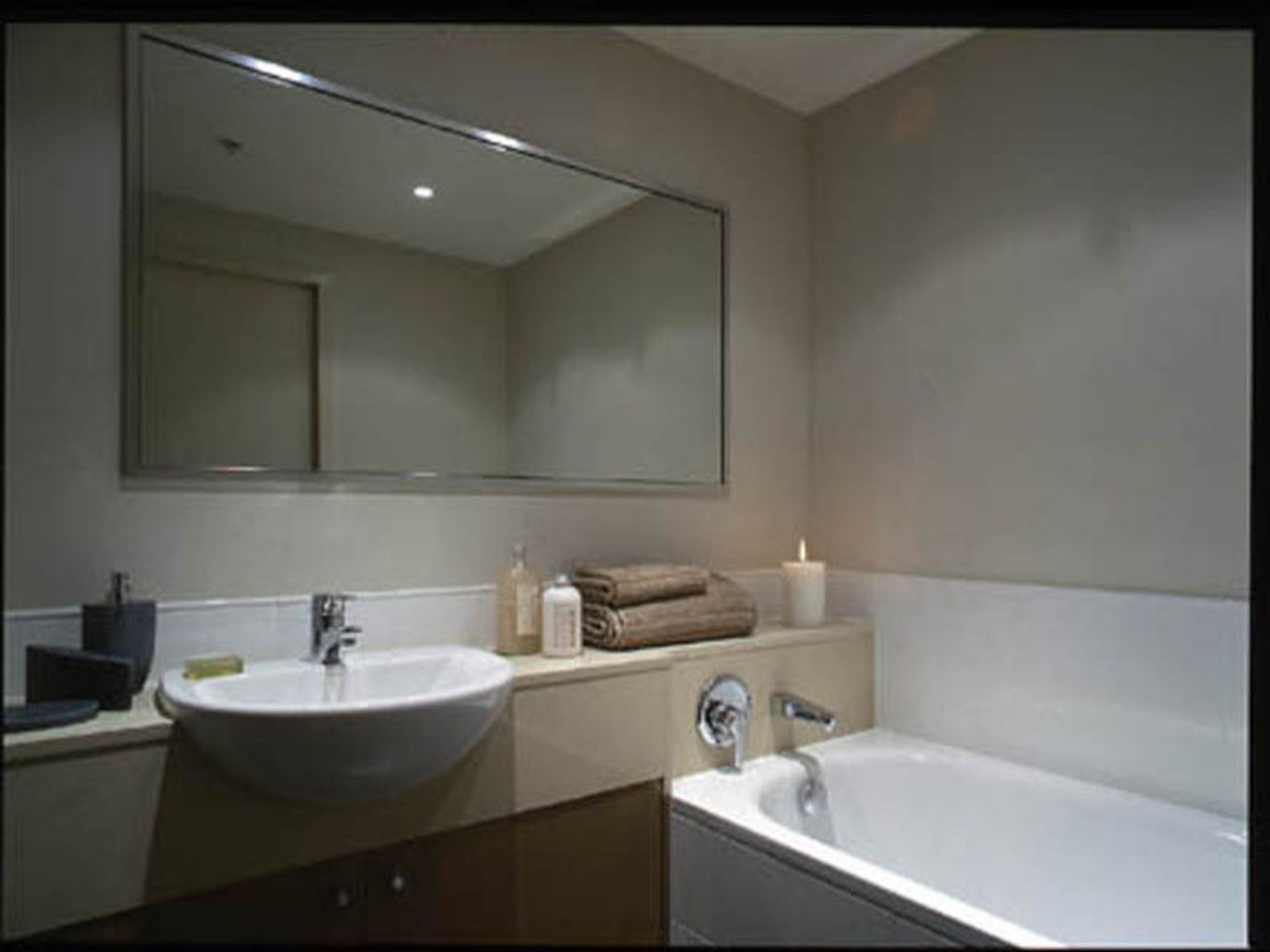 2707 / 77-81 Berry Street, North Sydney