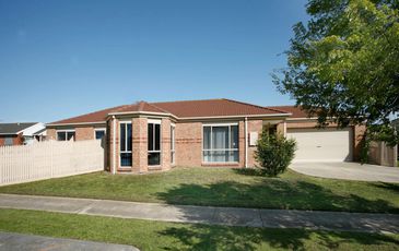 10 Highland Crescent, Narre Warren South