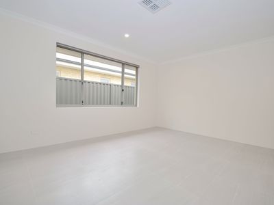 17 Greensand Promenade, Treeby