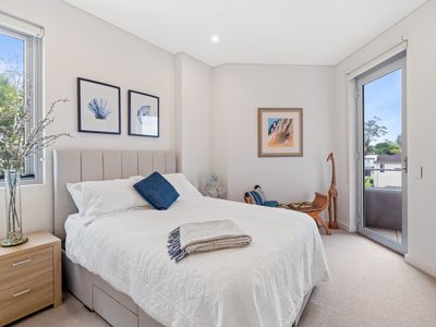 304 / 7 Lynn Avenue, Point Frederick