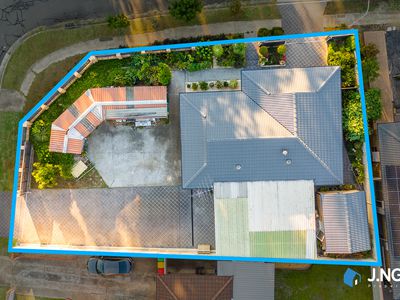 32 Gregorace Place, Bonnyrigg