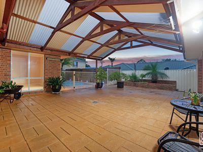 16 North Barrington Road, Woongarrah