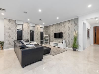 21 Exchange Avenue, Harrisdale