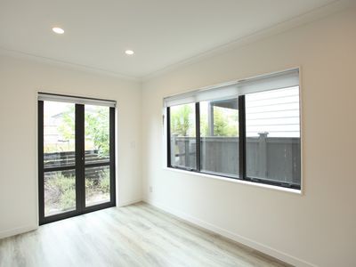 8 Blackbird Lane, Hobsonville