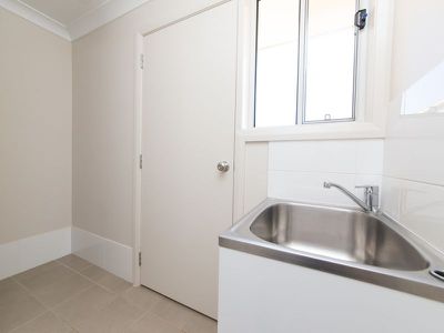 2 Shetland Avenue, Dubbo