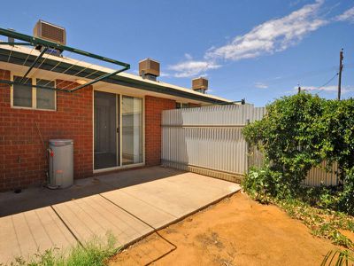 10 / 11 Piesse Street, Boulder