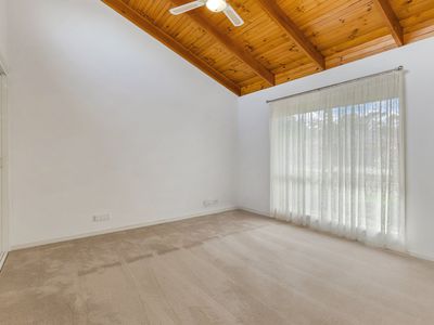 10 McMahon Street, Heathcote