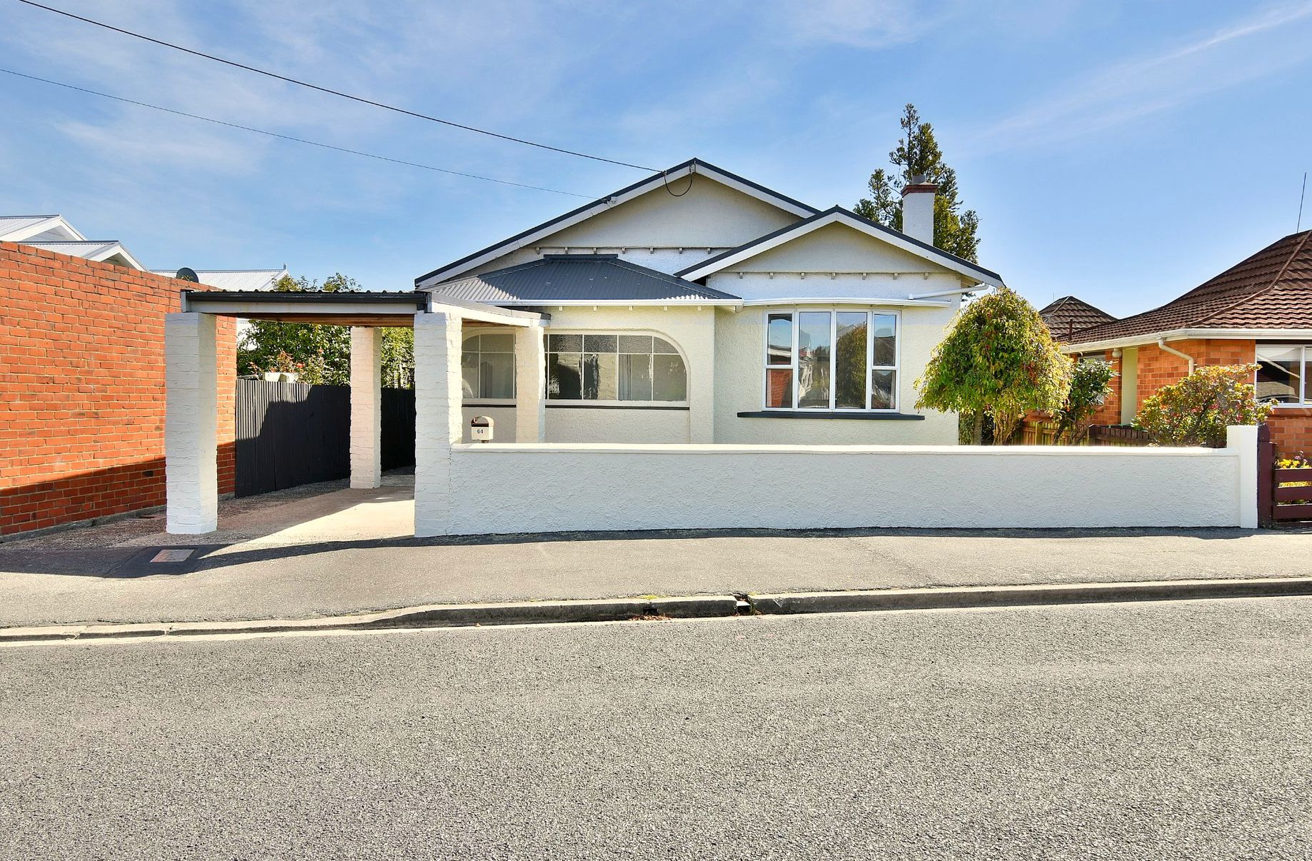 64 Hargest Crescent, Saint Kilda