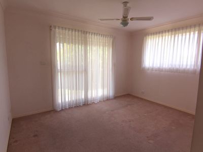 2 / 2 Tandara Place, Forster
