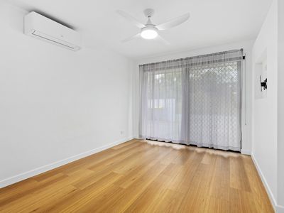 101 Universal Street, Oxenford
