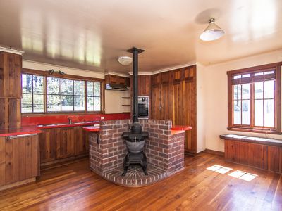 328 Braeside Road, Franklin
