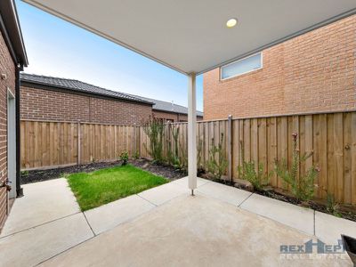40 Pyrenees Road, Clyde