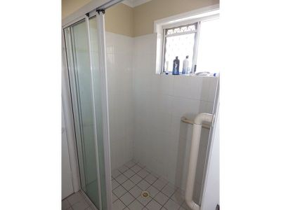 1 / 8 Kingston Way, Raceview