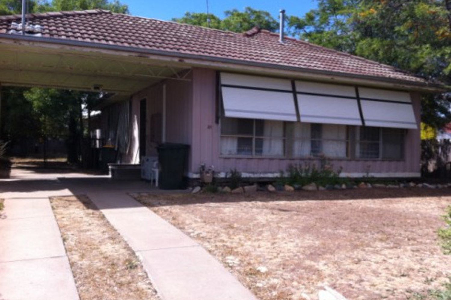 20 Watts Street, Horsham