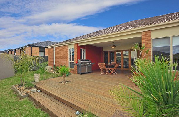 5 Snowden Place, Greenvale