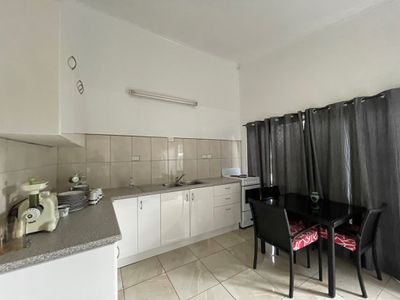 36 Francis Avenue, Booral