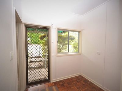14 Mountain Avenue , Mount Beauty