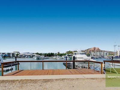 9 / 48-55 Sir Leslie Thiess Drive, Townsville City