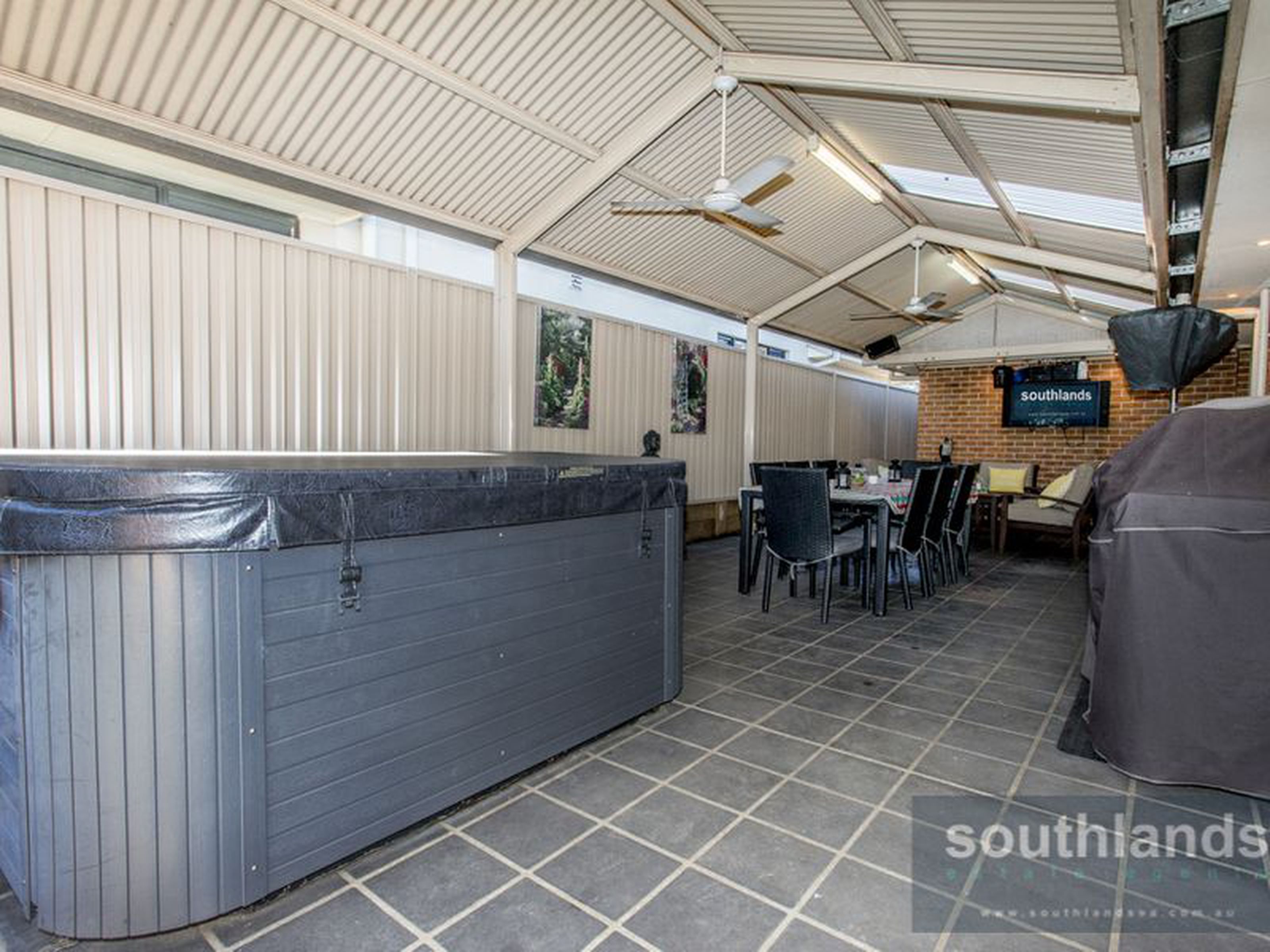 23 Heaton Ave, CLAREMONT MEADOWS